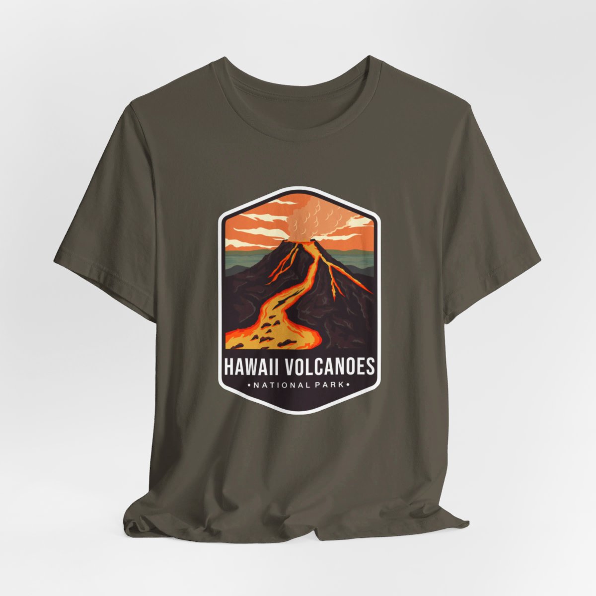 Hawaii Volcanoes National Park Color Badge 01 Short Sleeve Tee