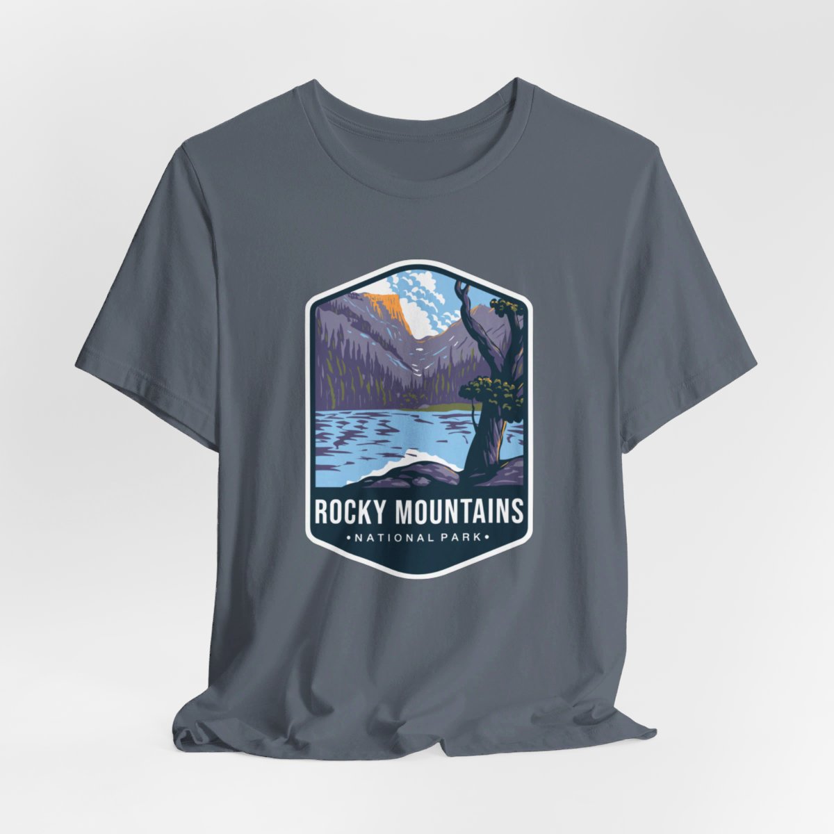 Rocky Mountains National Park Color Badge 01 Short Sleeve Tee