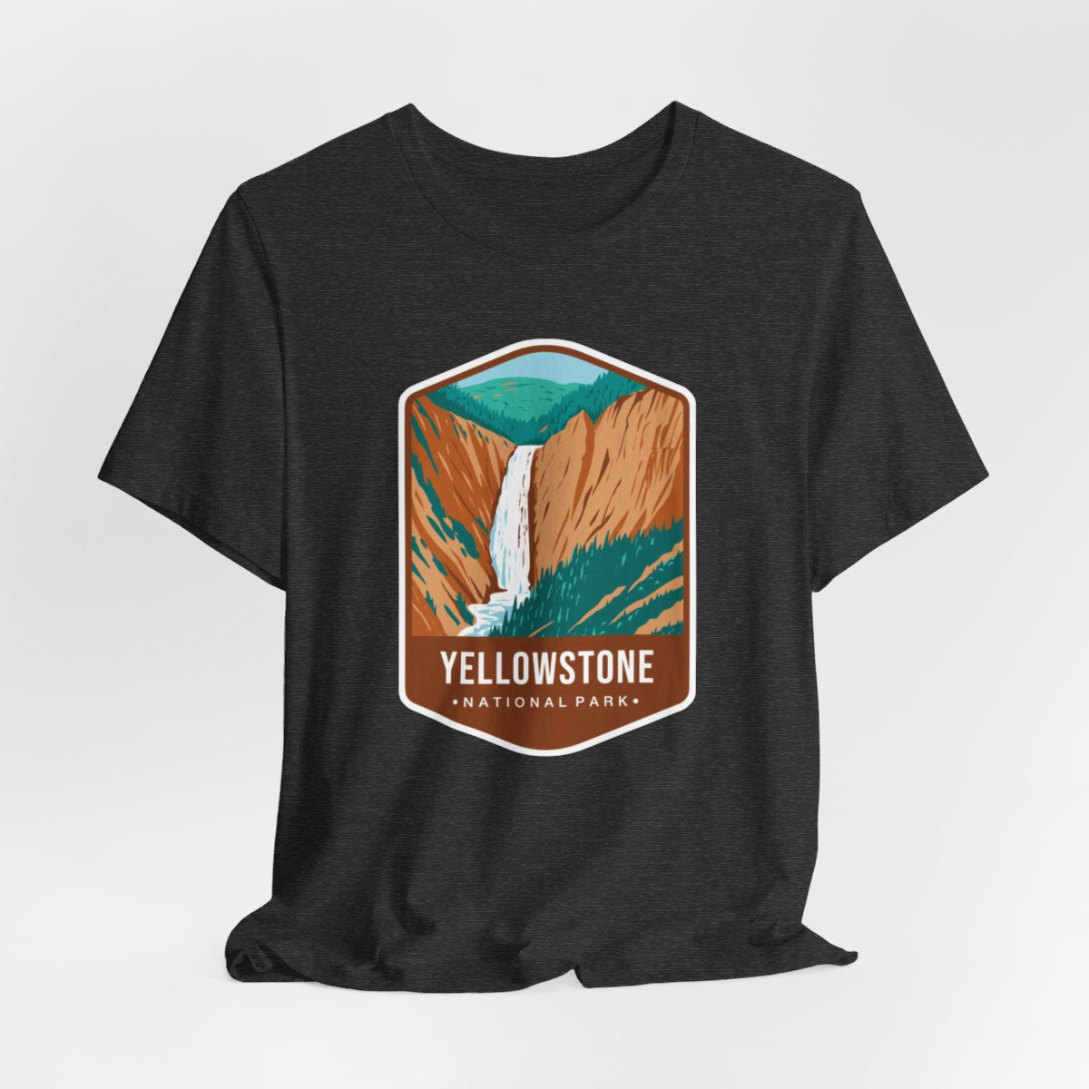 Yellowstone National Park Color Badge 01 Short Sleeve Tee