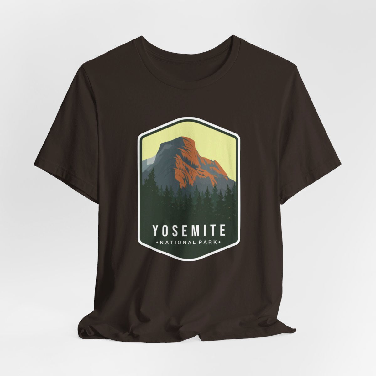 Yosmite National Park Color Badge 01 Short Sleeve Tee