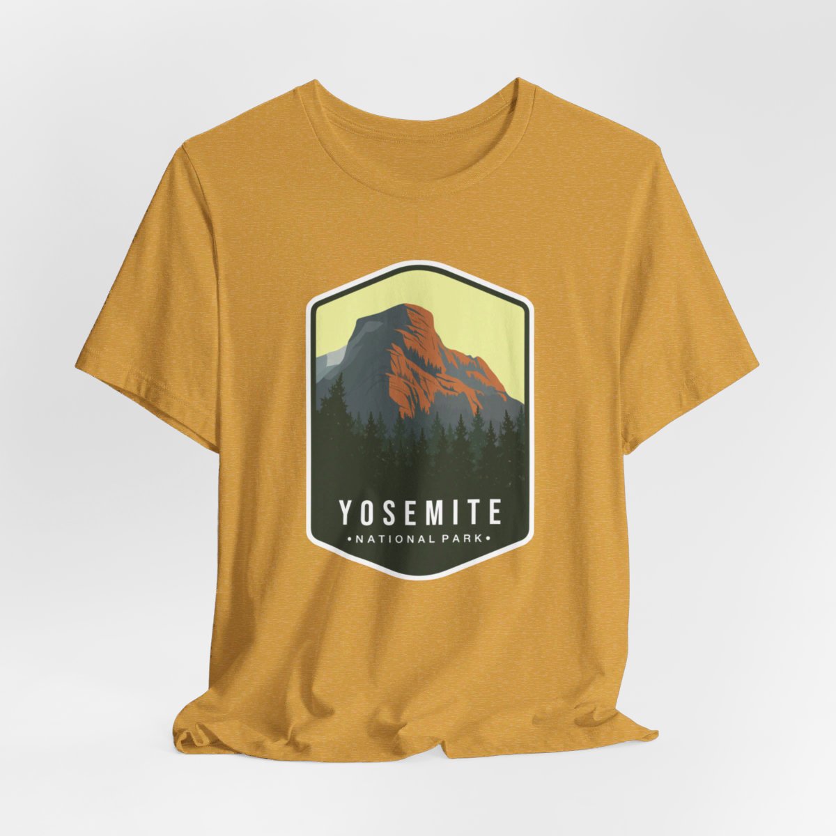 Yosmite National Park Color Badge 01 Short Sleeve Tee